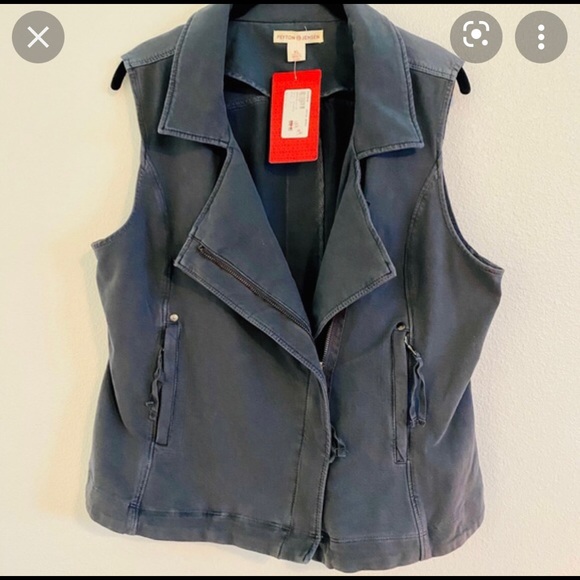 NWT Evereve Peyton Jensen Navy Georgia Vest. Size Sm. - Picture 5 of 7